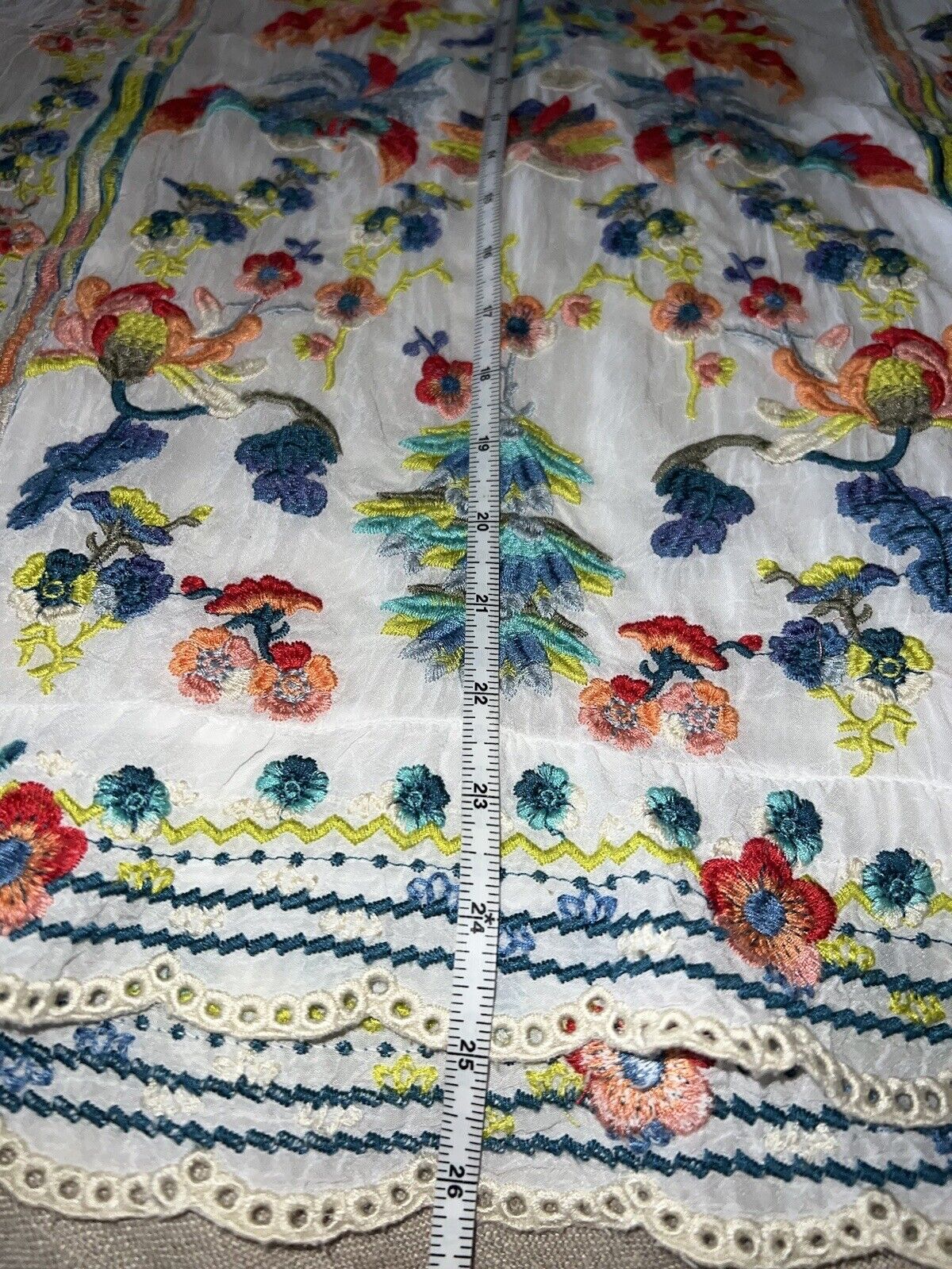 Johnny Was Silky White Embroidered Peasant Blouse Top Tunic L Large