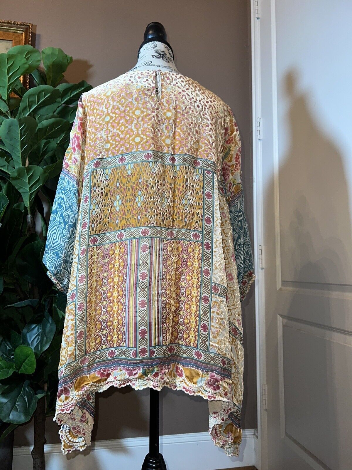 Johnny Was Burnout Silk & Velvet Patchwork Pattern Tunic Top XL Extra Large