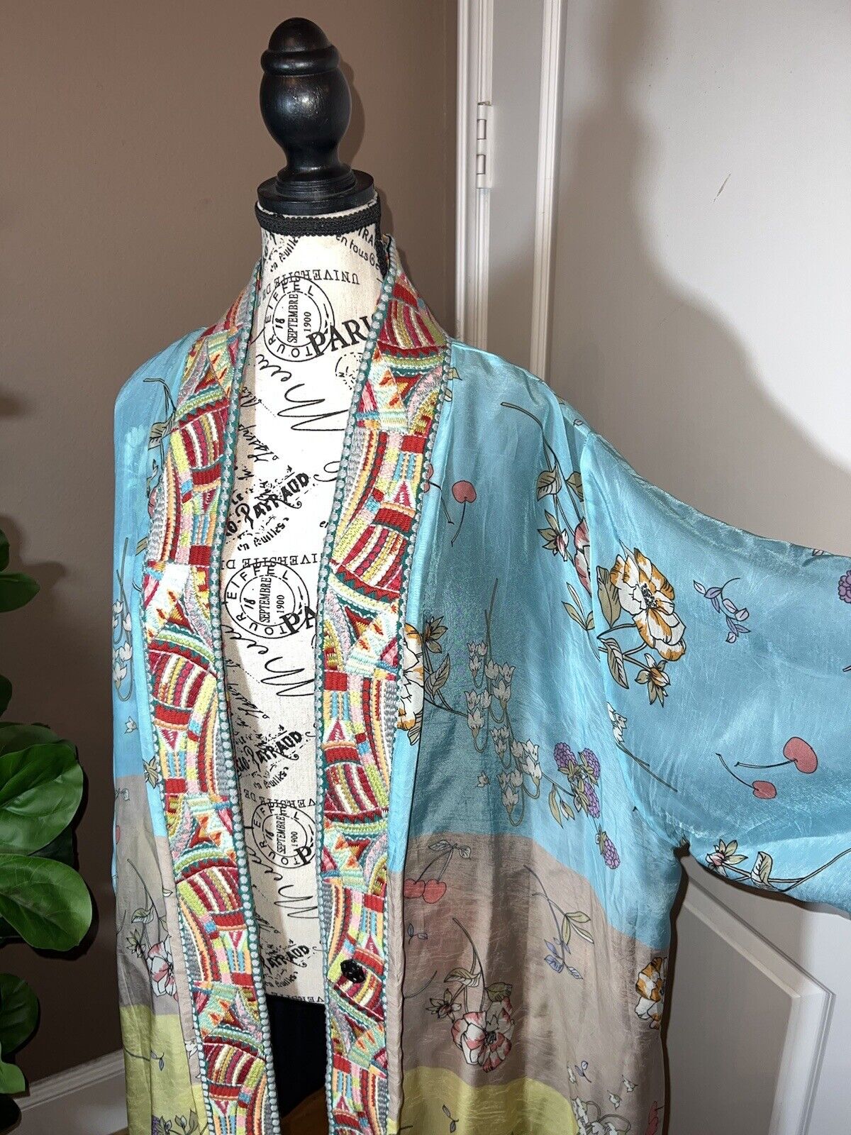 Johnny Was Sz L Silky Kimono Duster REVERSIBLE Embroidered Wrap  Floral