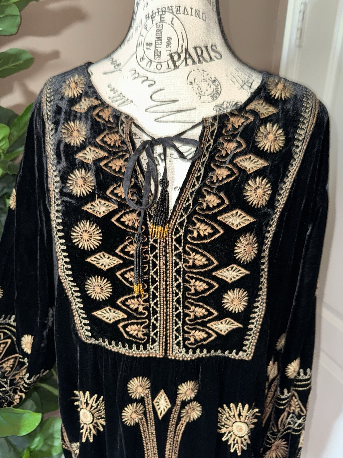 Johnny Was 3X Black & Gold Velvet Shift Mini Dress Tunic Top $528 Retail Johnny Was