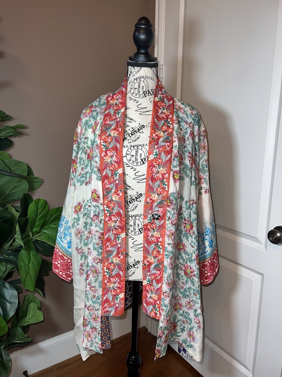 Johnny Was Silk REVERSIBLE Floral Kimono  XL 1X Embroidered & Pockets