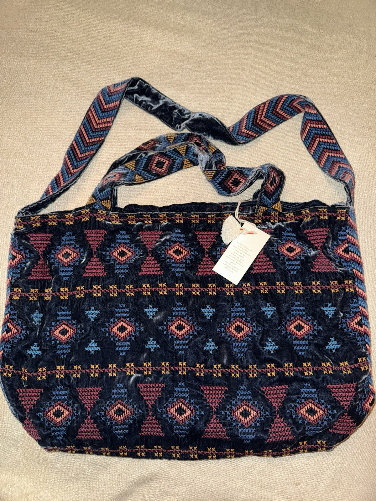 https://i.ebayimg.com/00/s/MTYwMFgxMjAw/z/njgAAeSwF05oo~Lq/$_57.JPG