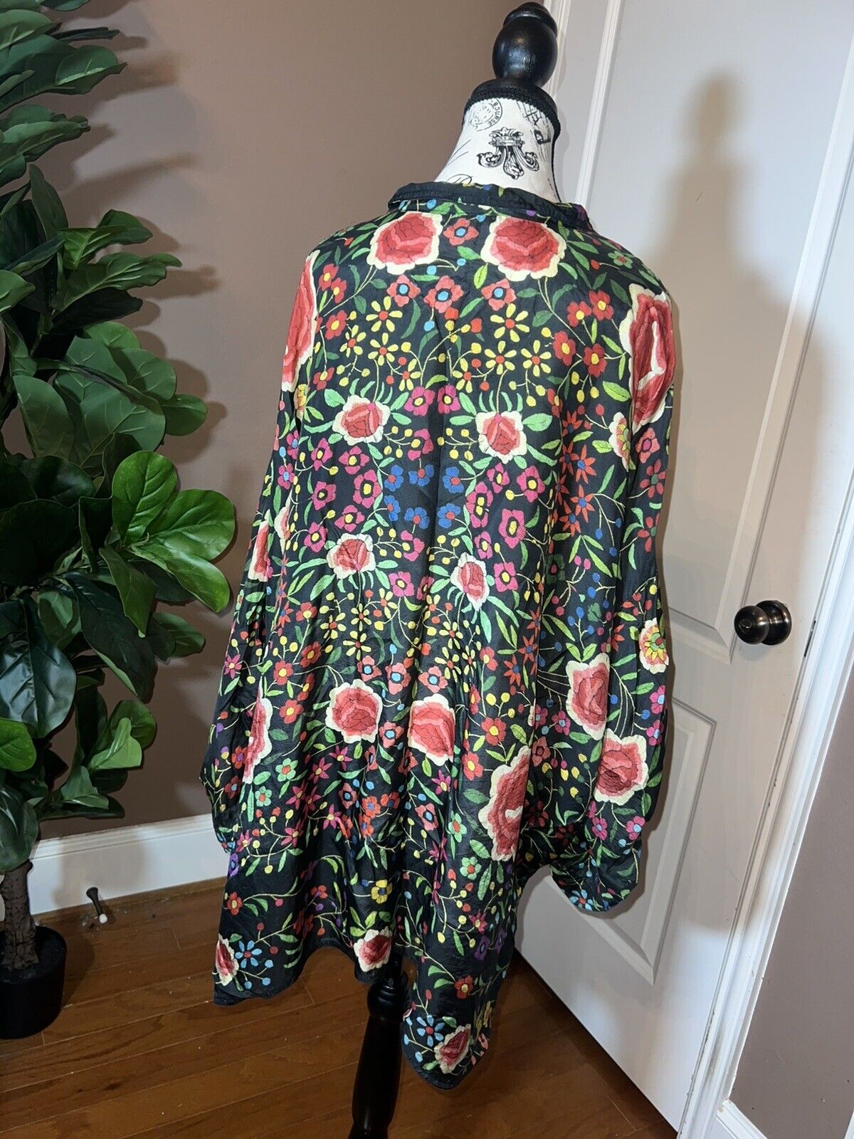 GORGEOUS Silk Johnny Was Tunic Top 2XL 2X XXL 100% Silk Soft & Flowy Floral