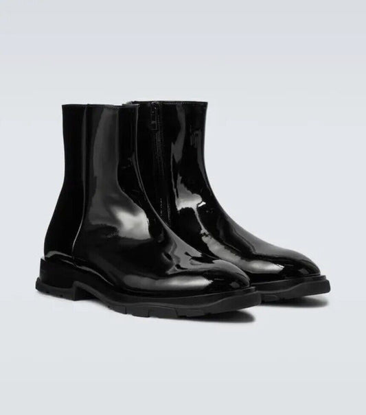 Alexander McQueen Men’s Slim Tread Patent Leather Black Boots 43 US 10 $1150