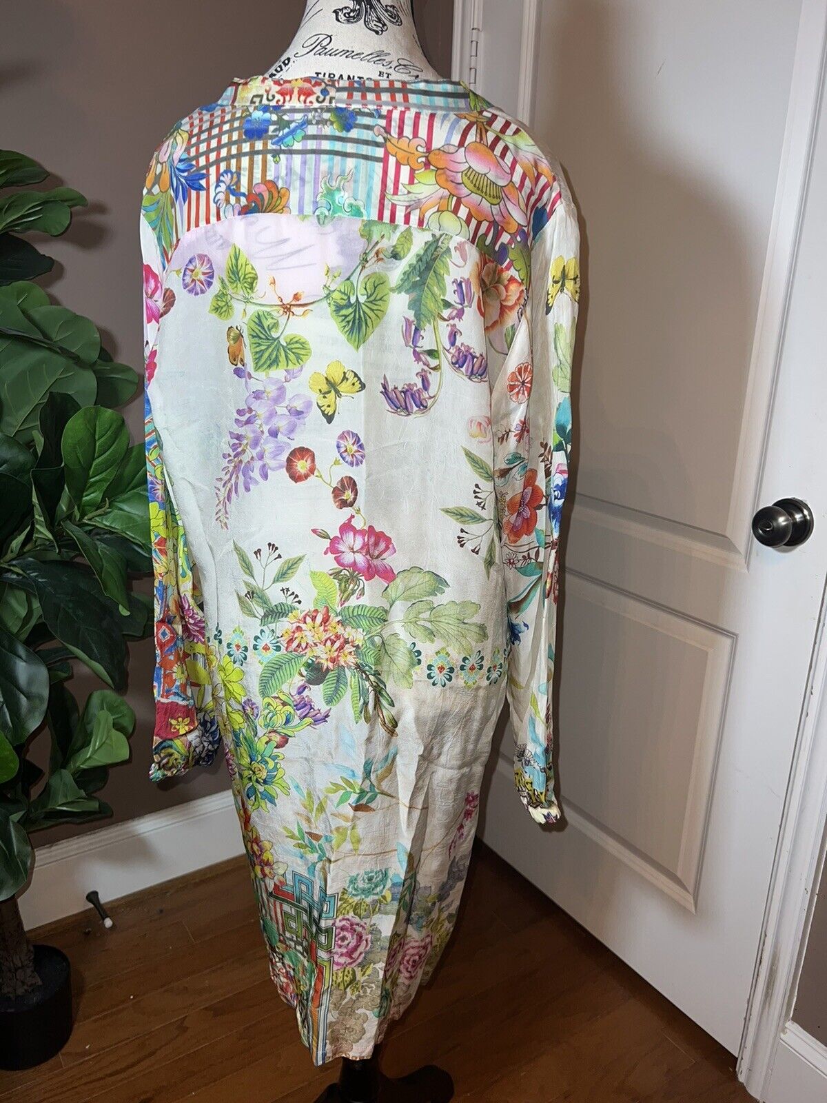 Johnny Was Silky Floral & Phoenix Long Sleeve Tunic Top Mini Dress L  Kimono