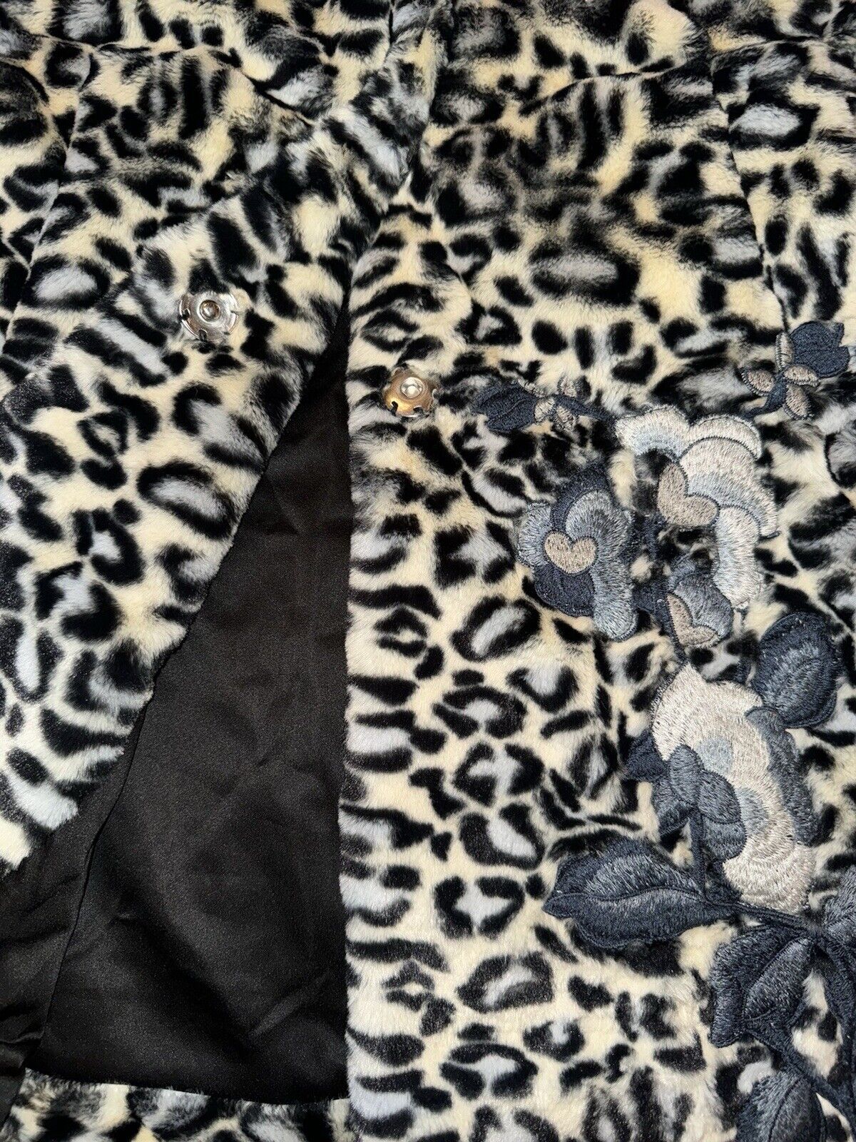 Johnny Was S Soft Blue & White Leopard Faux Fur Coat Jacket Wrap Silk Lining