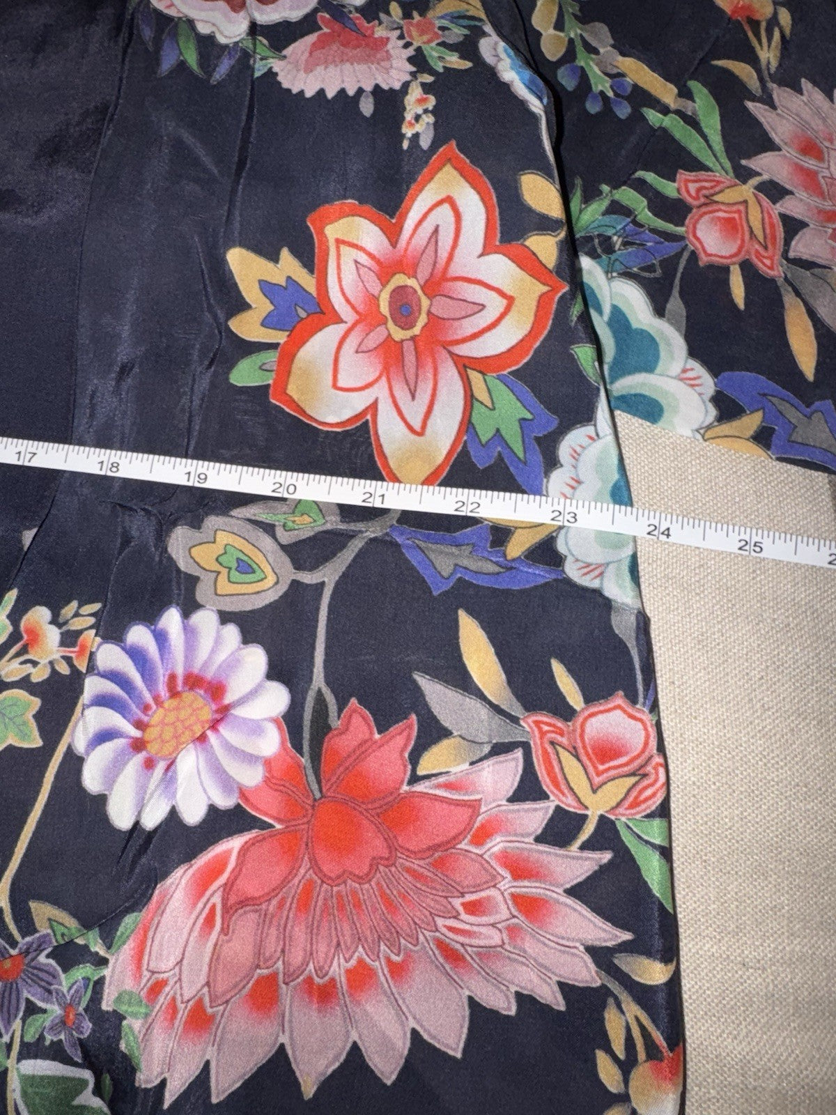 Johnny Was M Silky Kimono Top BOHO Lightweight Cool Florals Jacket Cardigan READ Johnny Was