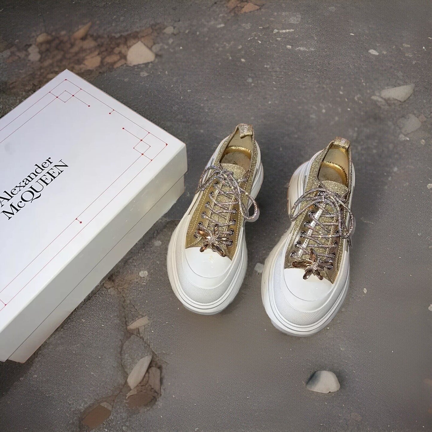 Alexander McQueen Tread Slick Gold Glitter Sneakers Retail $1180 Sz 42 US 10 Alexander McQueen