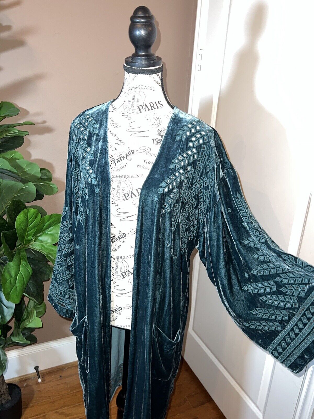 Johnny Was Jade L Large Velvet Long Kimono Duster Wrap Green Coat Embroidery