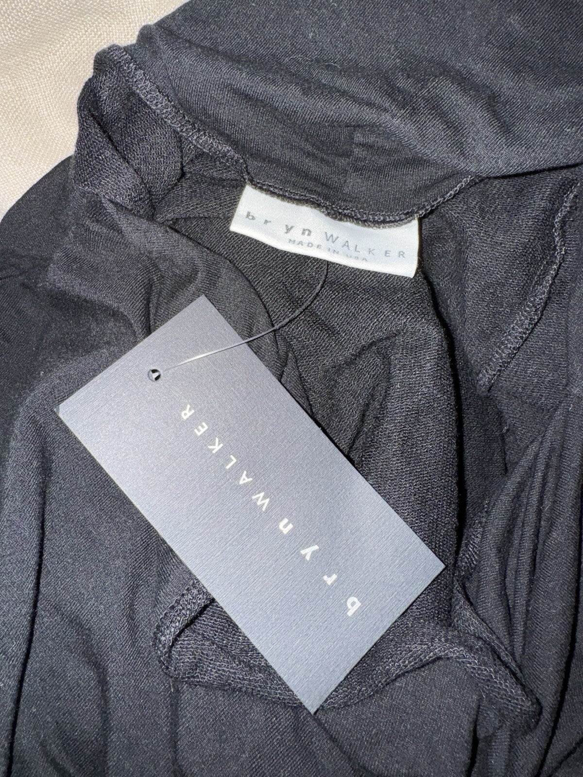 7047583