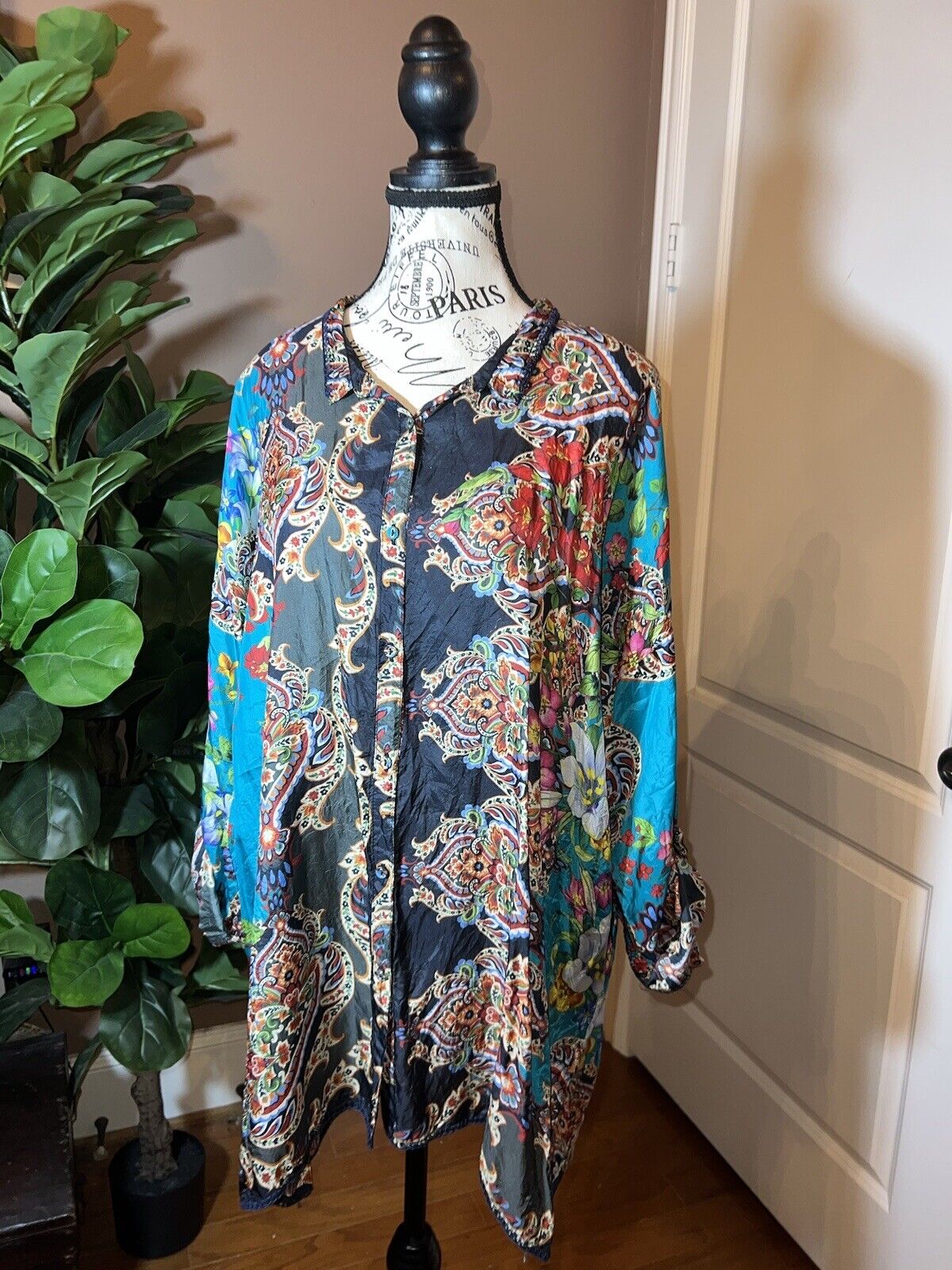 100% Silk Johnny Was Tunic Top XL 1X 1XL Kimono Feel Colorful Spring