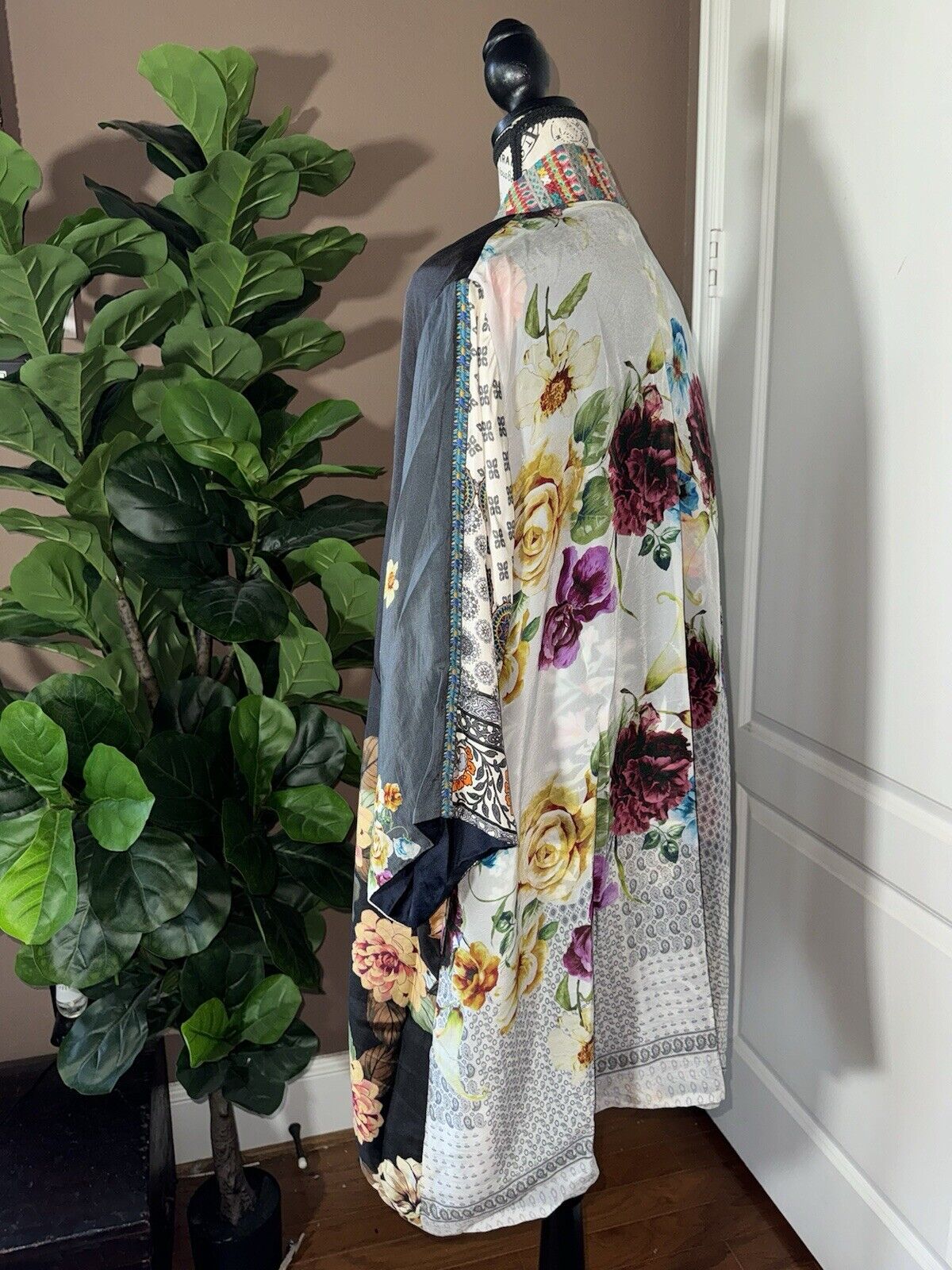 Johnny Was Sz L Silky Kimono Duster REVERSIBLE Embroidered Cardigan Wrap