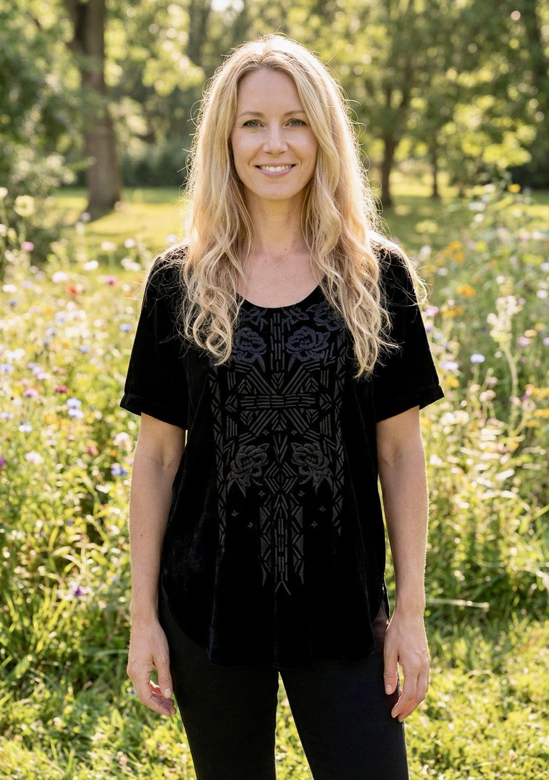 Johnny Was L Large Black Velvet Tunic Top Blouse  Tonal Embroidery Shirt Johnny Was