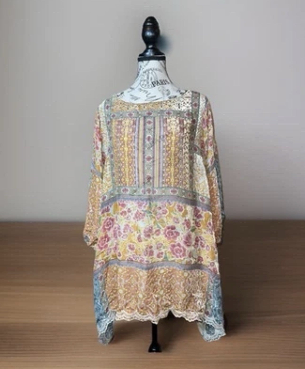 Johnny Was Burnout Silk & Velvet Patchwork Pattern Tunic Top Sz M Medium Johnny Was