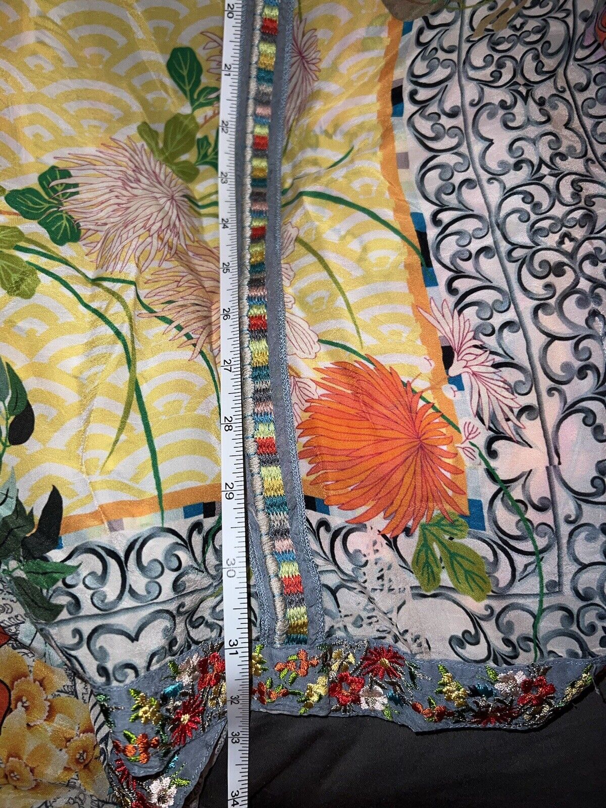 Johnny Was Sz 2X XXL Silky Kimono W/ Embroidery & Flowers Pockets