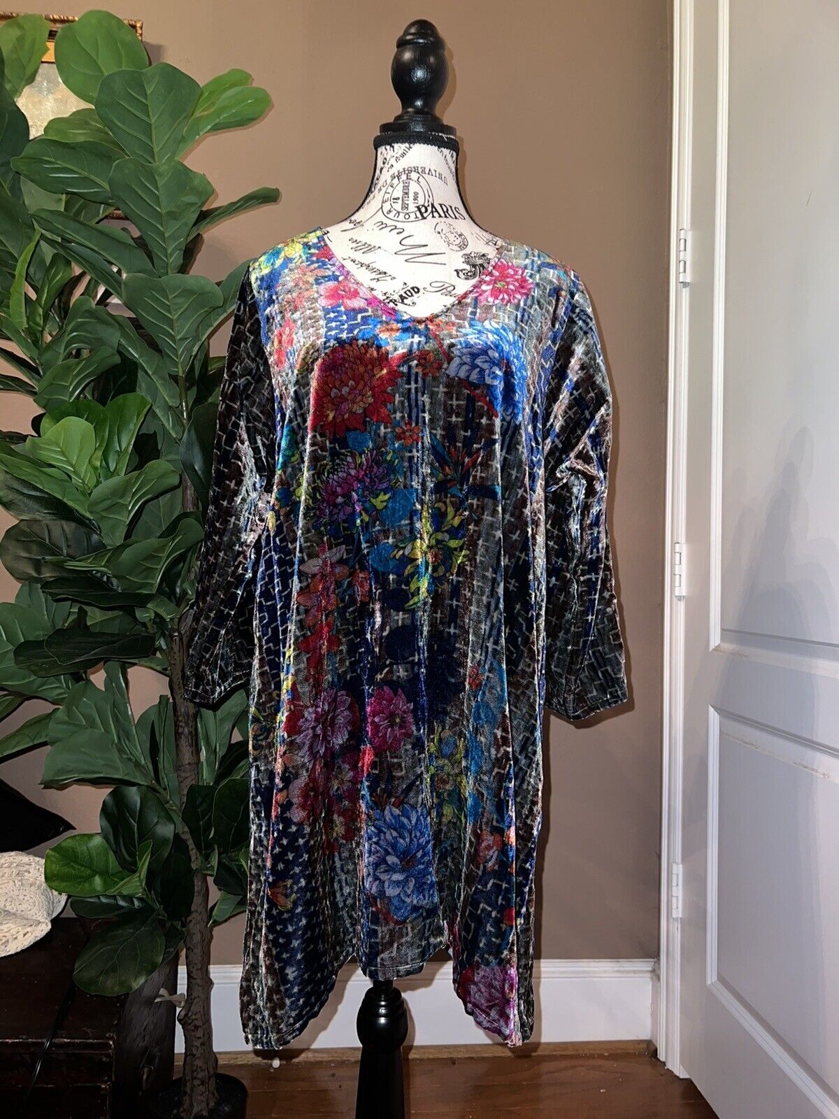 Johnny Was Floral Velvet Jewel Tones Tunic Top Mini Dress M Medium