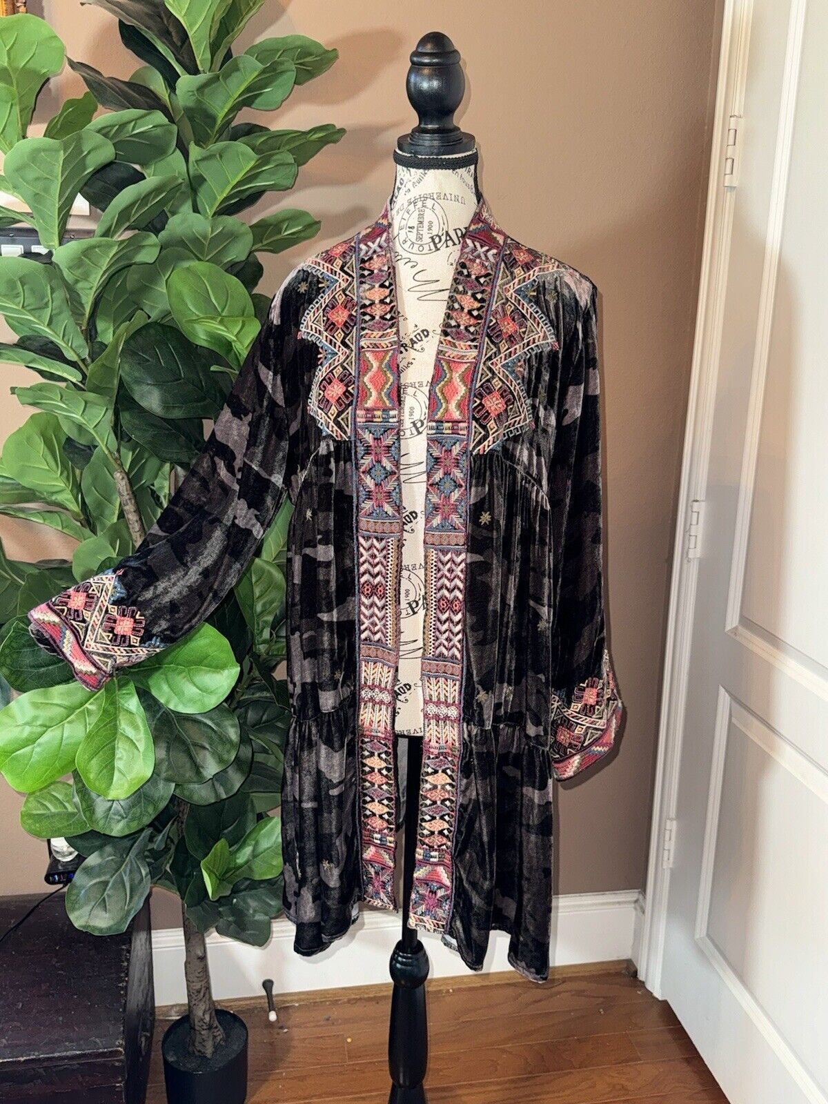 Johnny Was L Velvet Long Kimono Duster Embroidered Wrap Cardigan Jacket