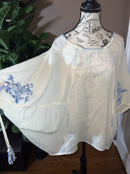 Johnny Was Sz L Large White & Blue Cotton Poncho Peasant Top Tassels Beading