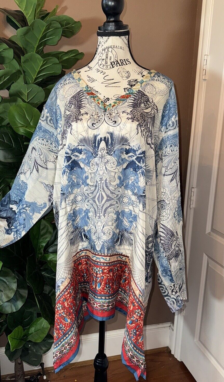 Johnny Was XL 1X 100% Silk Blue & White Tunic Top Blouse Mini Dress Kimono