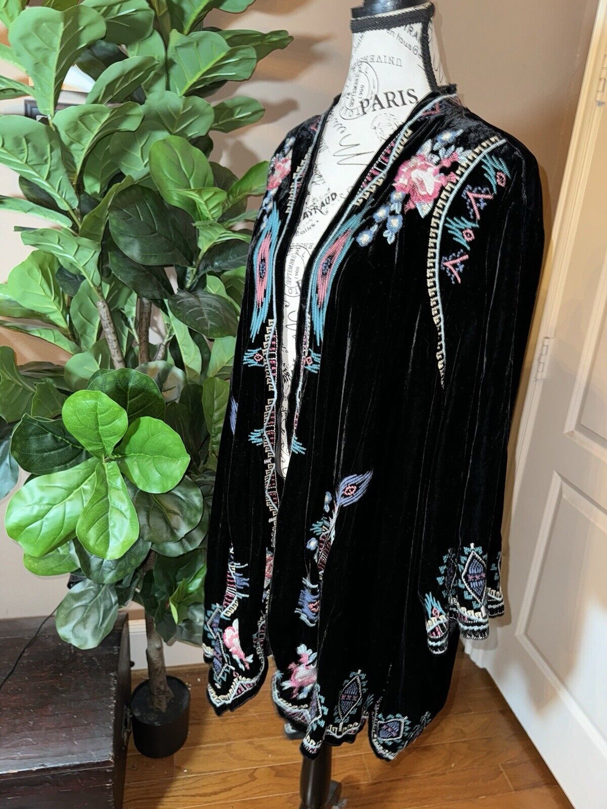 Johnny Was Black Velvet XL 1X Kimono Wrap Duster Jacket Coat Cardigan Aztec