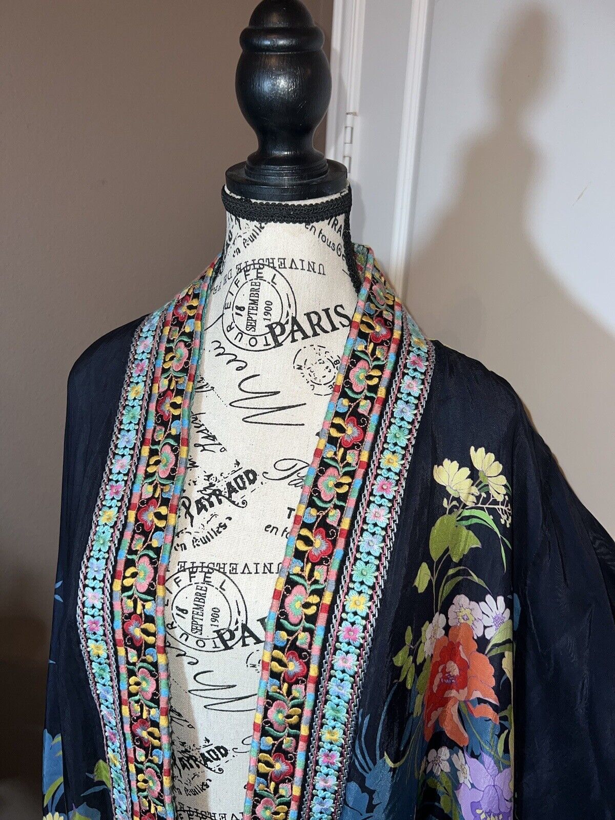 Johnny Was Sz L Silky Kimono Duster REVERSIBLE Embroidered Wrap  Floral