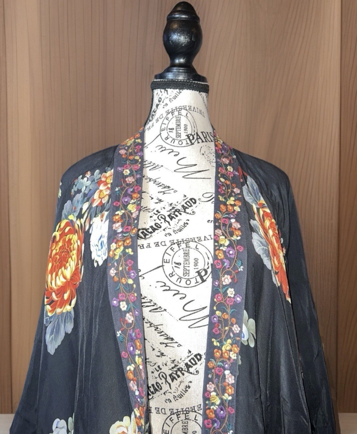 Johnny Was M Medium Silky Kimono Cardigan Duster Jacket Embroidered Trim Pockets Johnny Was