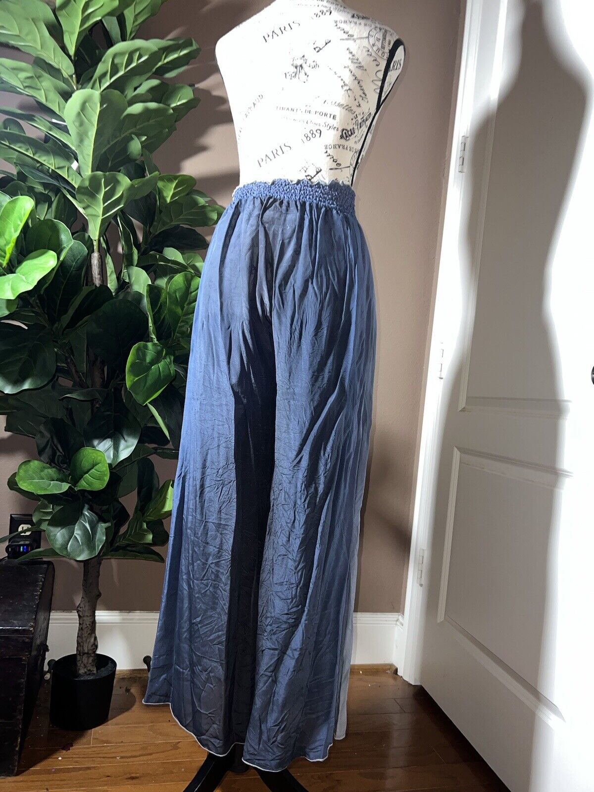 Johnny Was 100% Silk WIDE LEG Blue & Grey Ombré Pants Sz M Perfect W/ Kimono