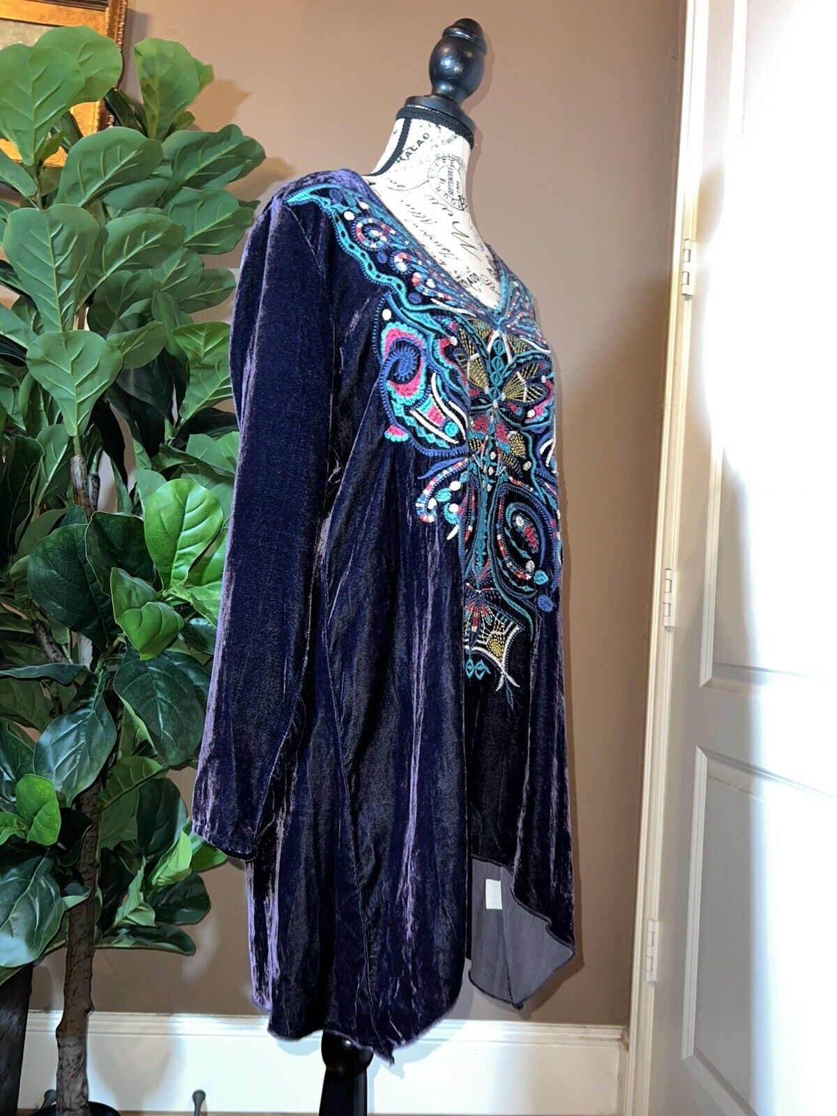 Johnny Was Midnight Purple Butterfly Velvet Embroidered Tunic Top Mini Dress M