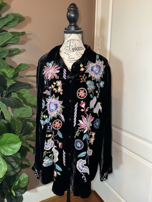 Johnny Was XL Velvet Black Long Sleeve Button Up Shirt Embroidered Top