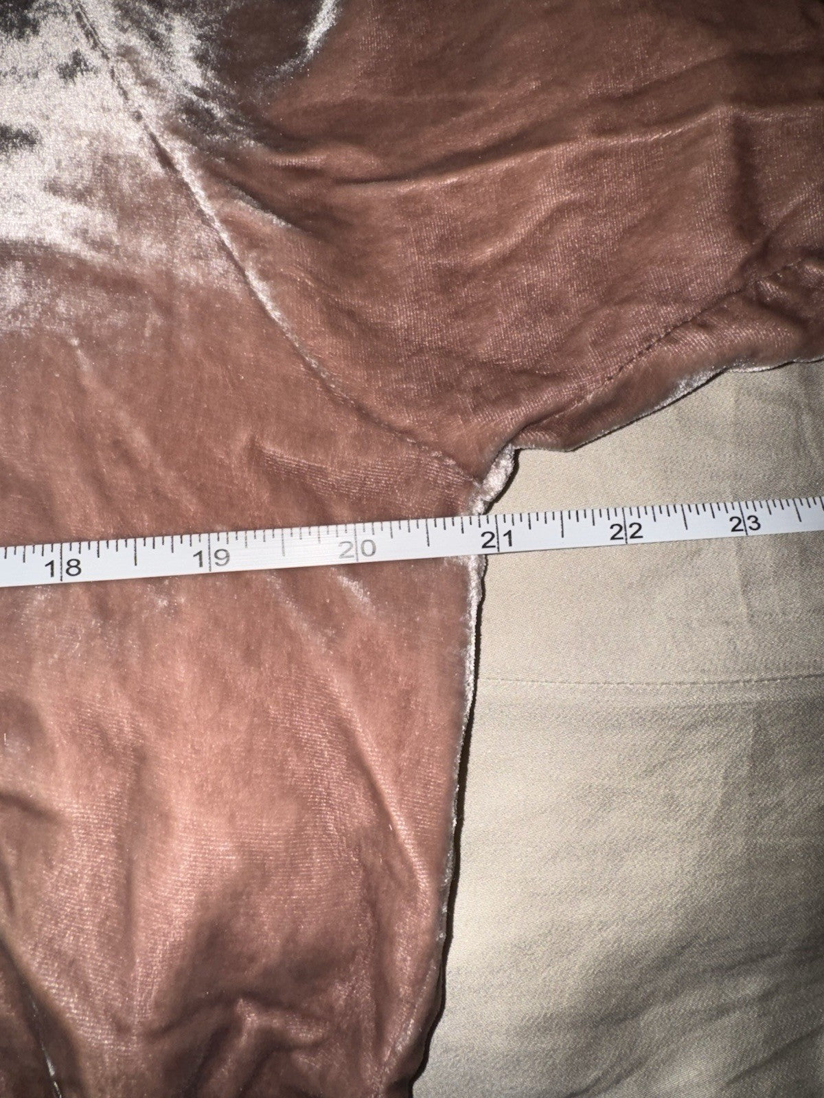 7946286