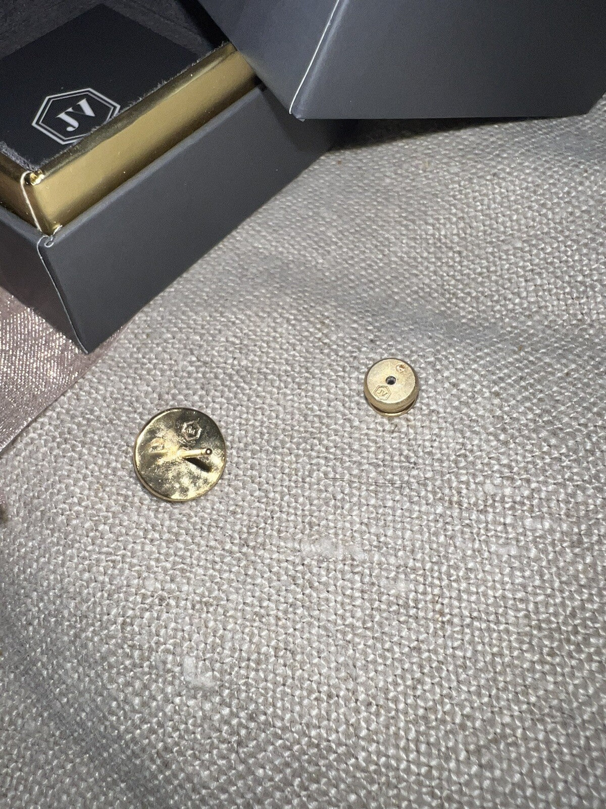 7977231
