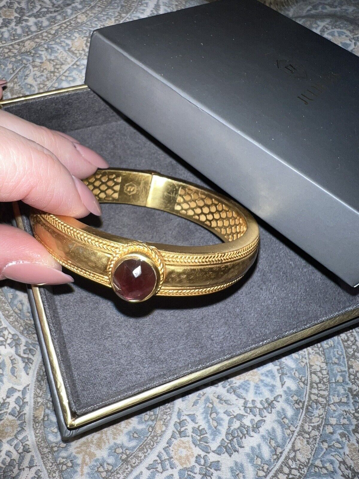 Julie Vos Hinged Bangle Bracelet Wine Colored Glass 24k Gold Plated Classic