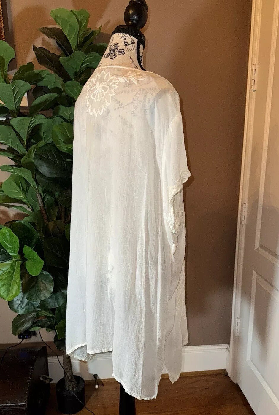 https://i.ebayimg.com/00/s/MTM5OVg5NDA=/z/67UAAOSwjHhncJ7I/$_57.JPG
