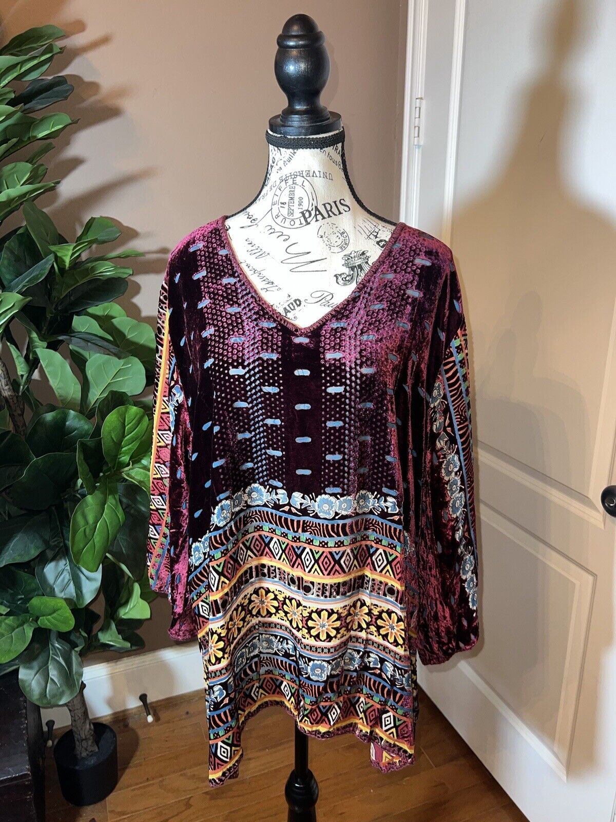 Johnny Was Burnout Silk & Wine Velvet Pattern Tunic Top XL Extra Large