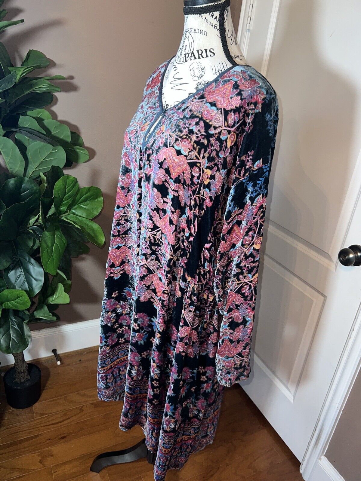 Johnny Was Pete & Greta Velvet Burnout Sz M Medium Tunic Top Or Dress