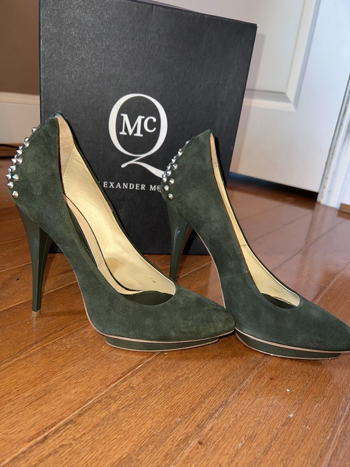 Alexander McQueen Suede Studded Heels In Military Green Sz 38 US 8 AUTHENTIC