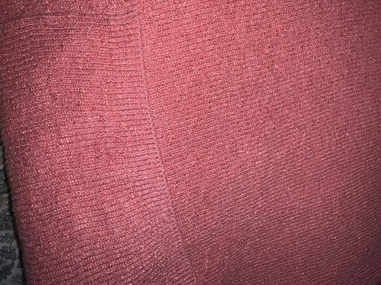 7897572