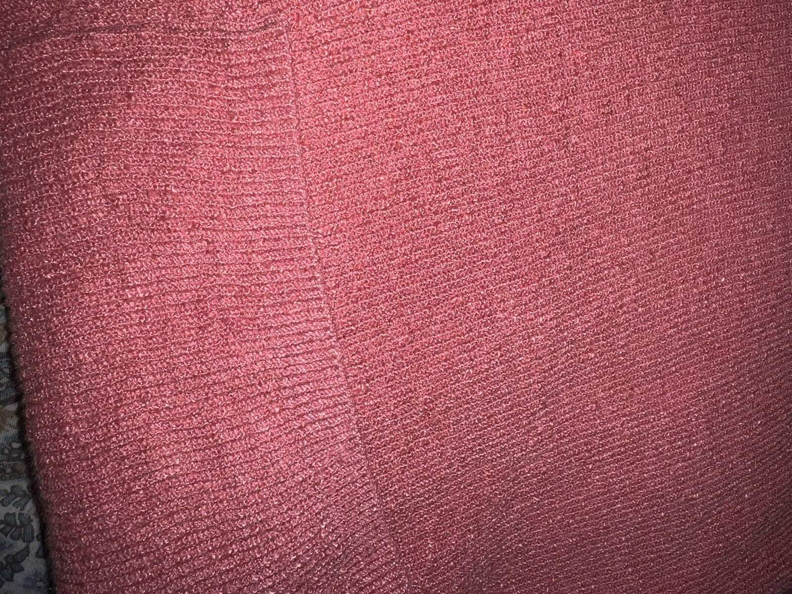 7897572