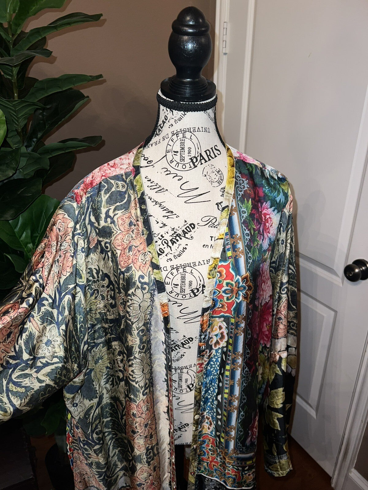 Johnny Was Large 100% Silk Kimono Cherry Blossoms STUNNING BACK Button Up Blouse Johnny Was