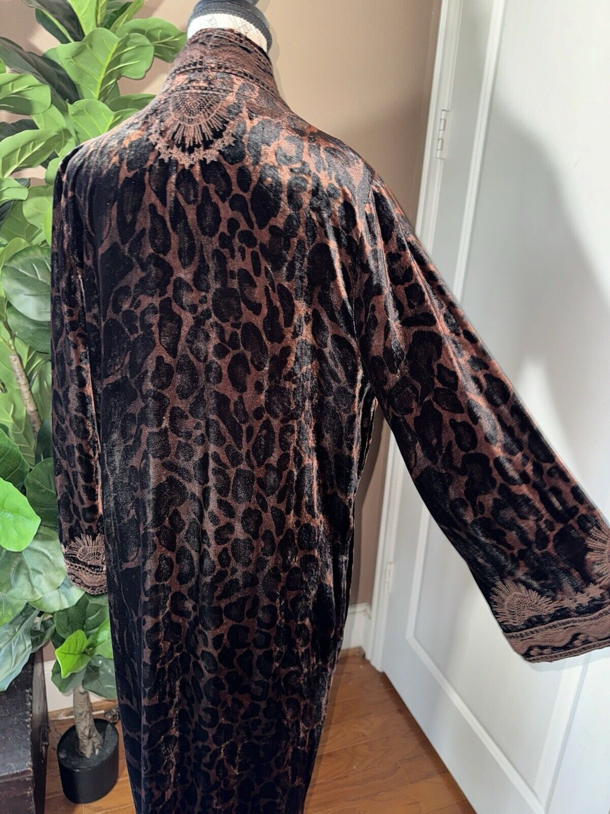 Johnny Was L Large Velvet Long Kimono Duster Wrap Leopard & Lace Jacket