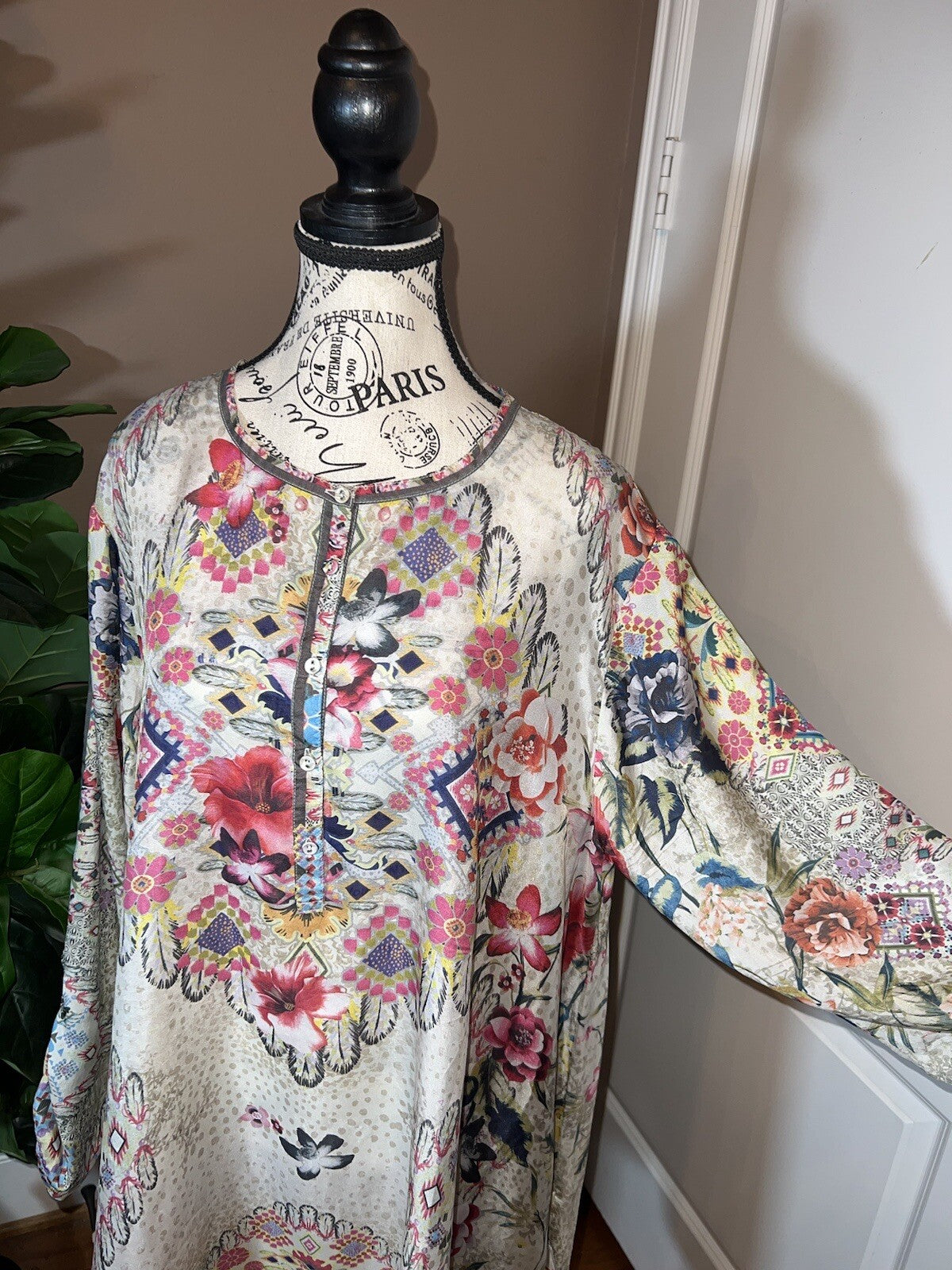 Johnny Was 2X Tunic Top Blouse 100% Silk Soft & Flowy Shirt  Long Sleeve BOHO Johnny Was