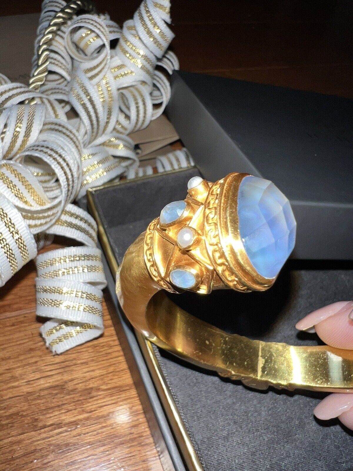 NEW Julie Vos Hinged Bangle Cuff Bracelet 24k Plate With Iridescent Blue/Pearl