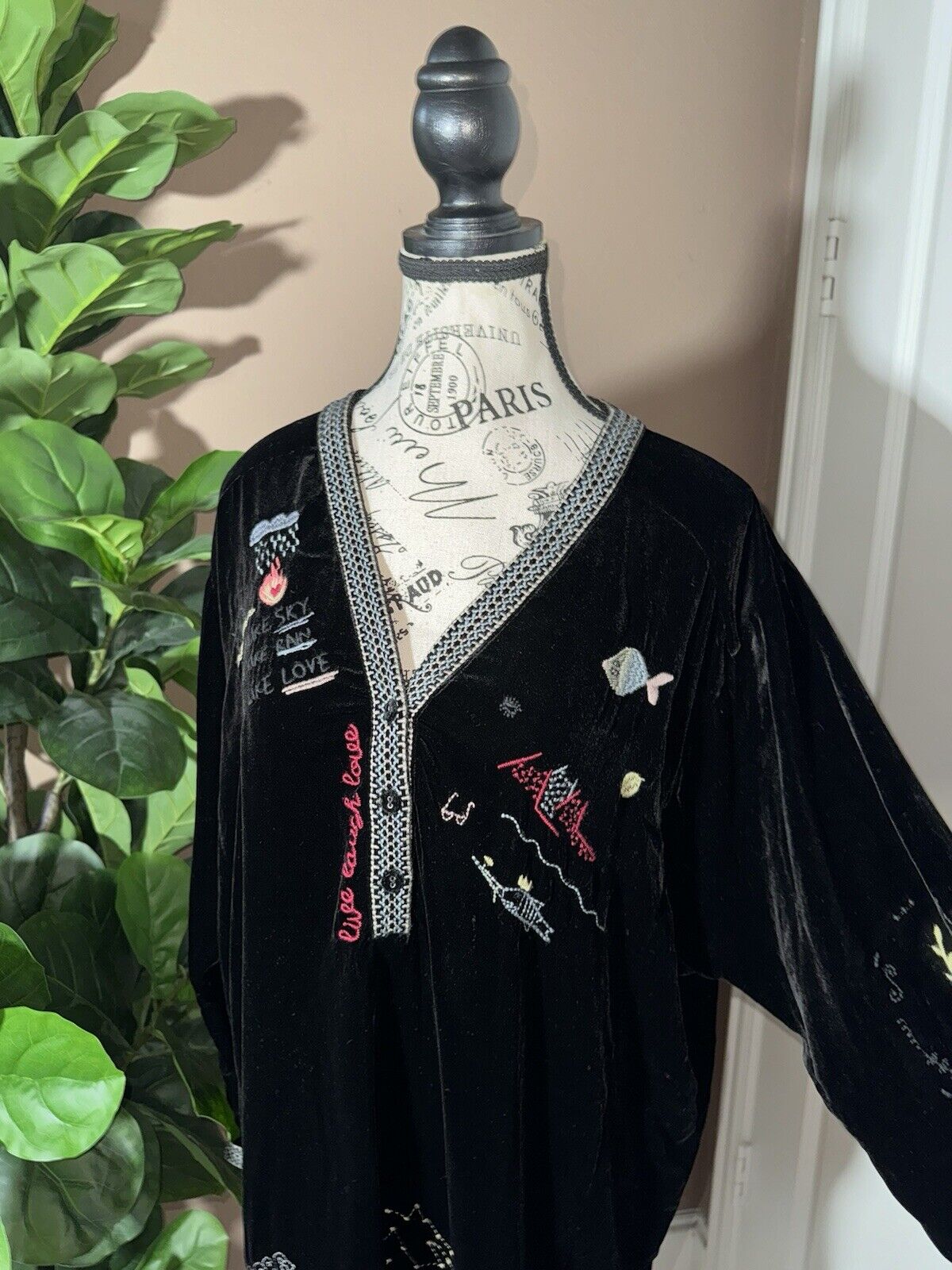 Johnny Was XL Black Velvet Heavily Embroidered Tunic Top Mini Dress  1X