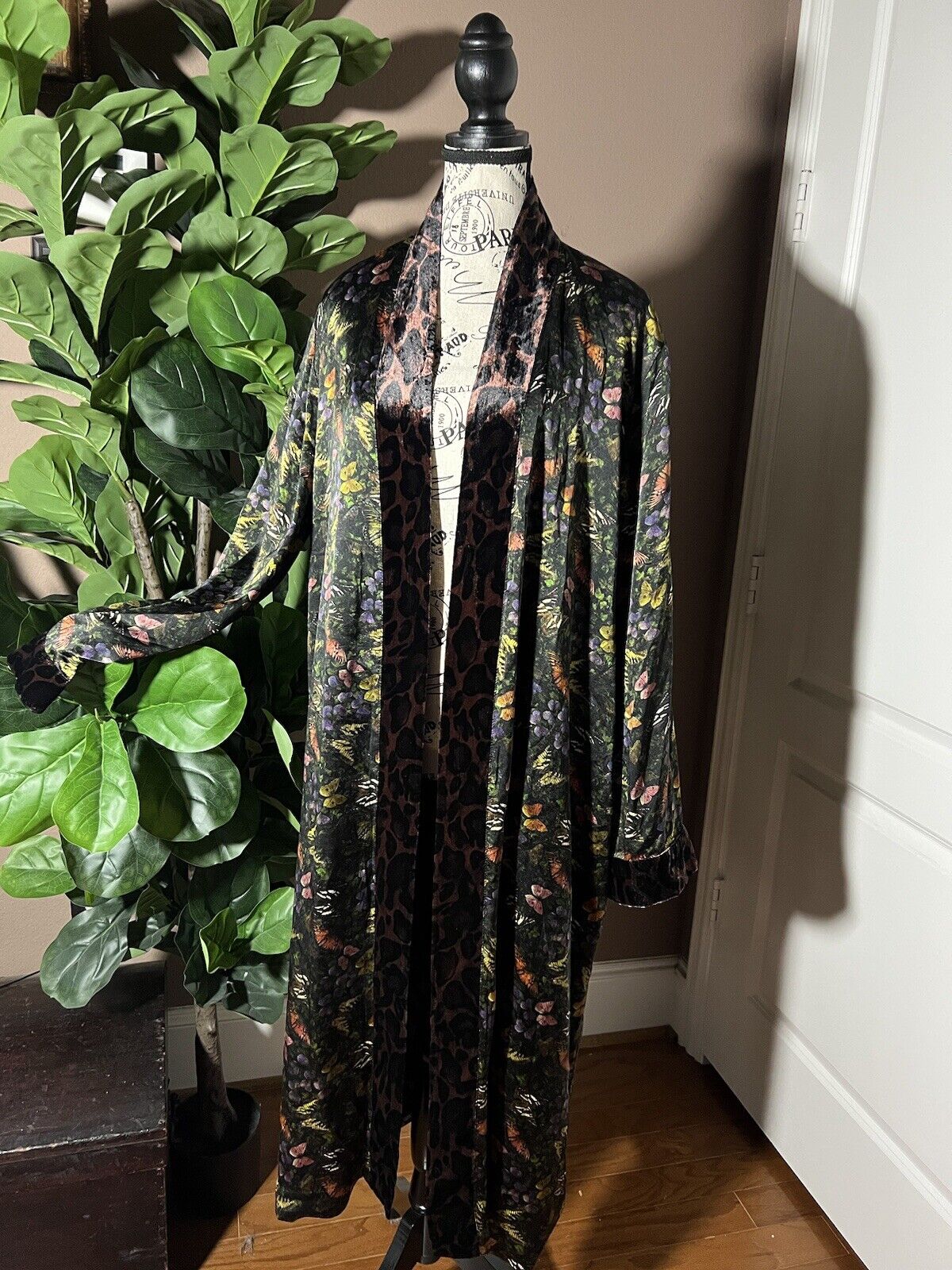 Johnny Was Velvet & Silk Long Kimono Duster L Large Butterflies & Leopard