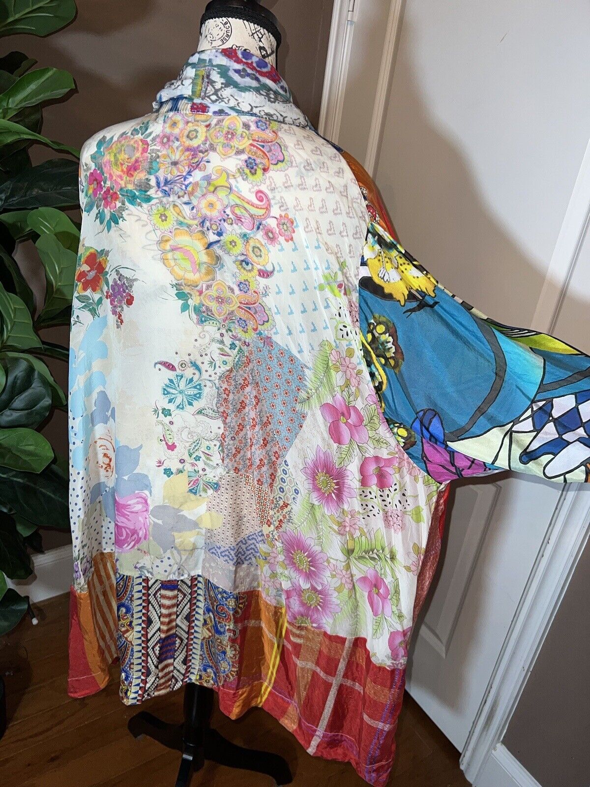 New Johnny Was 100% Silk Kimono Sz XXL 2X 2XL Wrap Jacket SUMMER