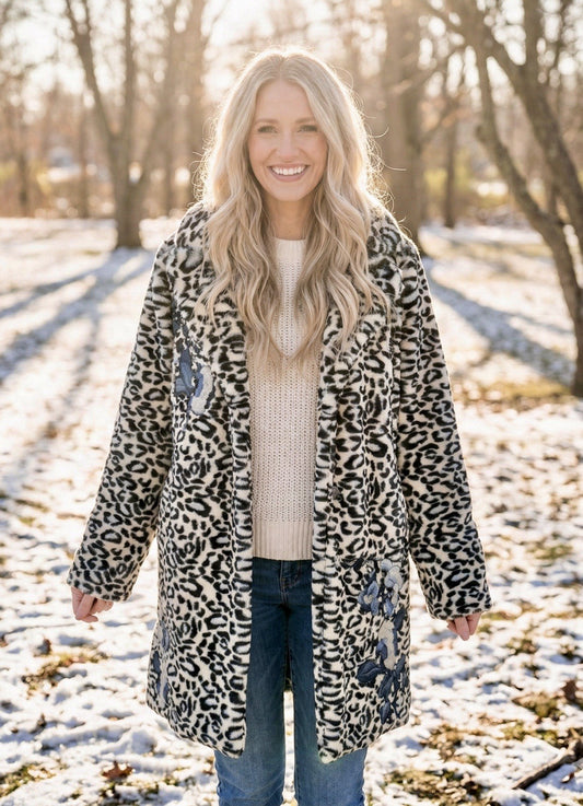 Johnny Was S Soft Blue & White Leopard Faux Fur Coat Jacket Wrap Silk Lining Johnny Was