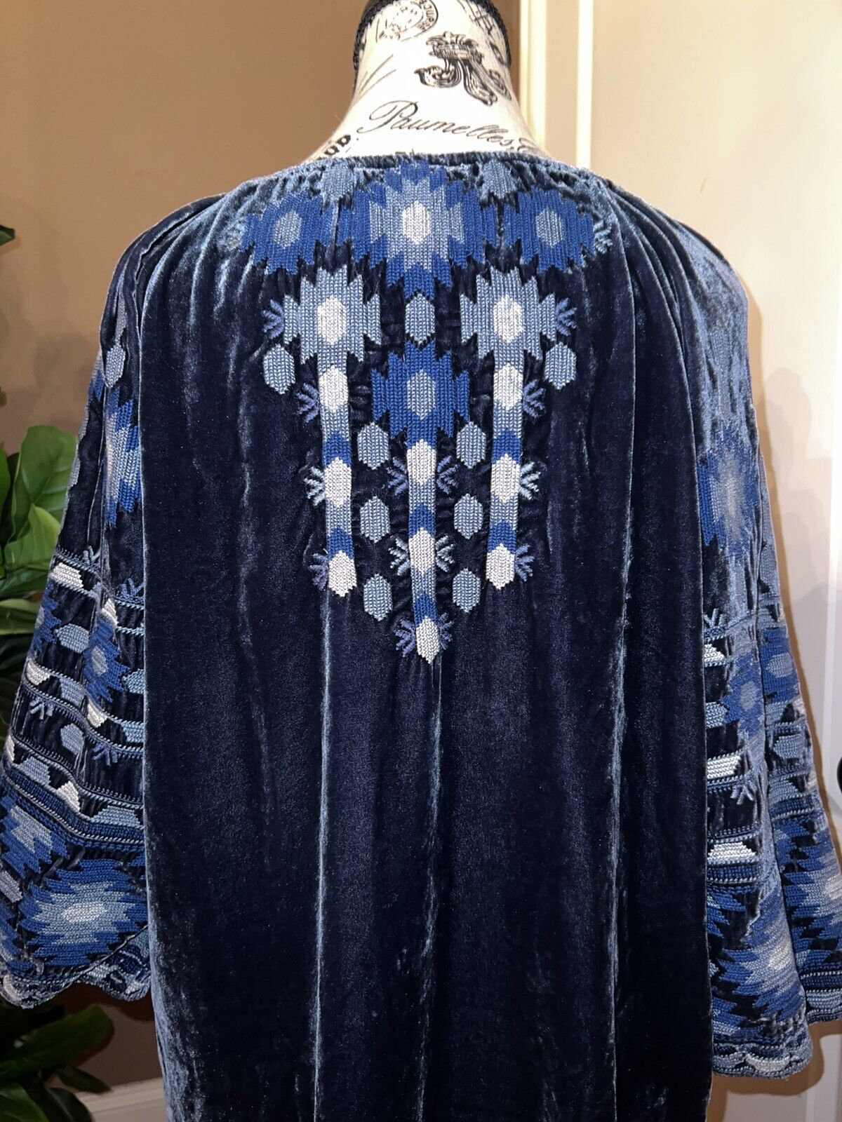 Johnny Was 3X 3XL Blue Velvet Heavily Embroidered Tunic Top Mini Dress