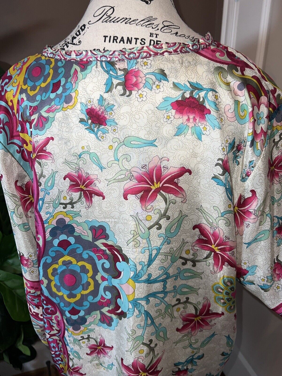 Johnny Was 100% Silk Tunic Top Blouse Half Button  Shirt XL 1X Floral