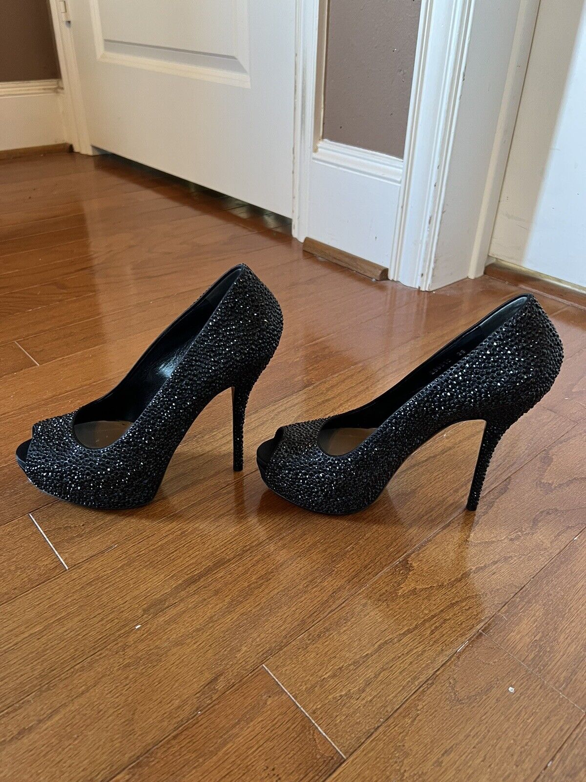 GUCCI Size 9 Black Crystal ETOILE SOFIA Open Toe Heels Pumps Shoes 39 !!!