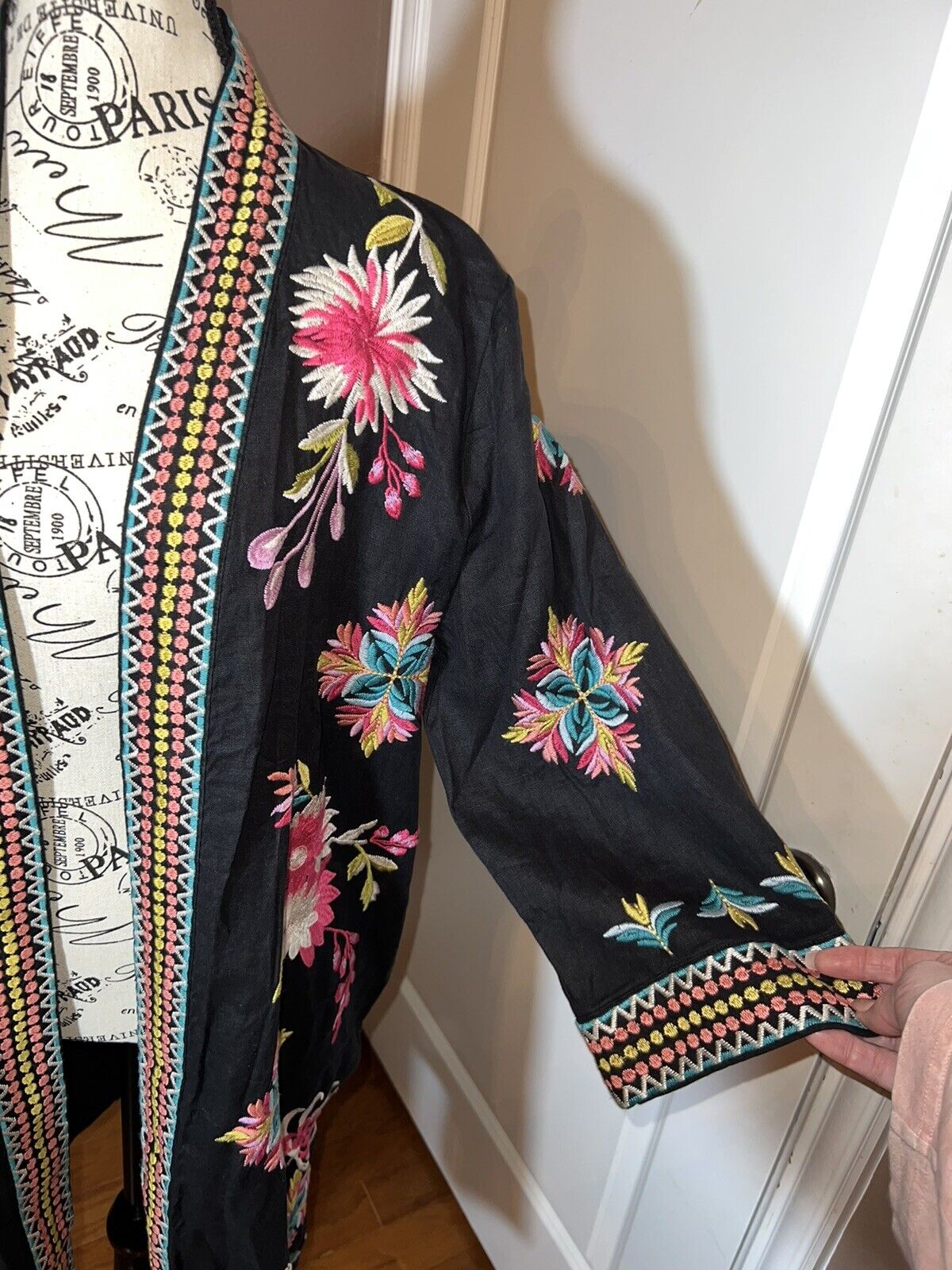 Johnny Was L Large Linen Long Kimono Duster Black Floral Embroidered